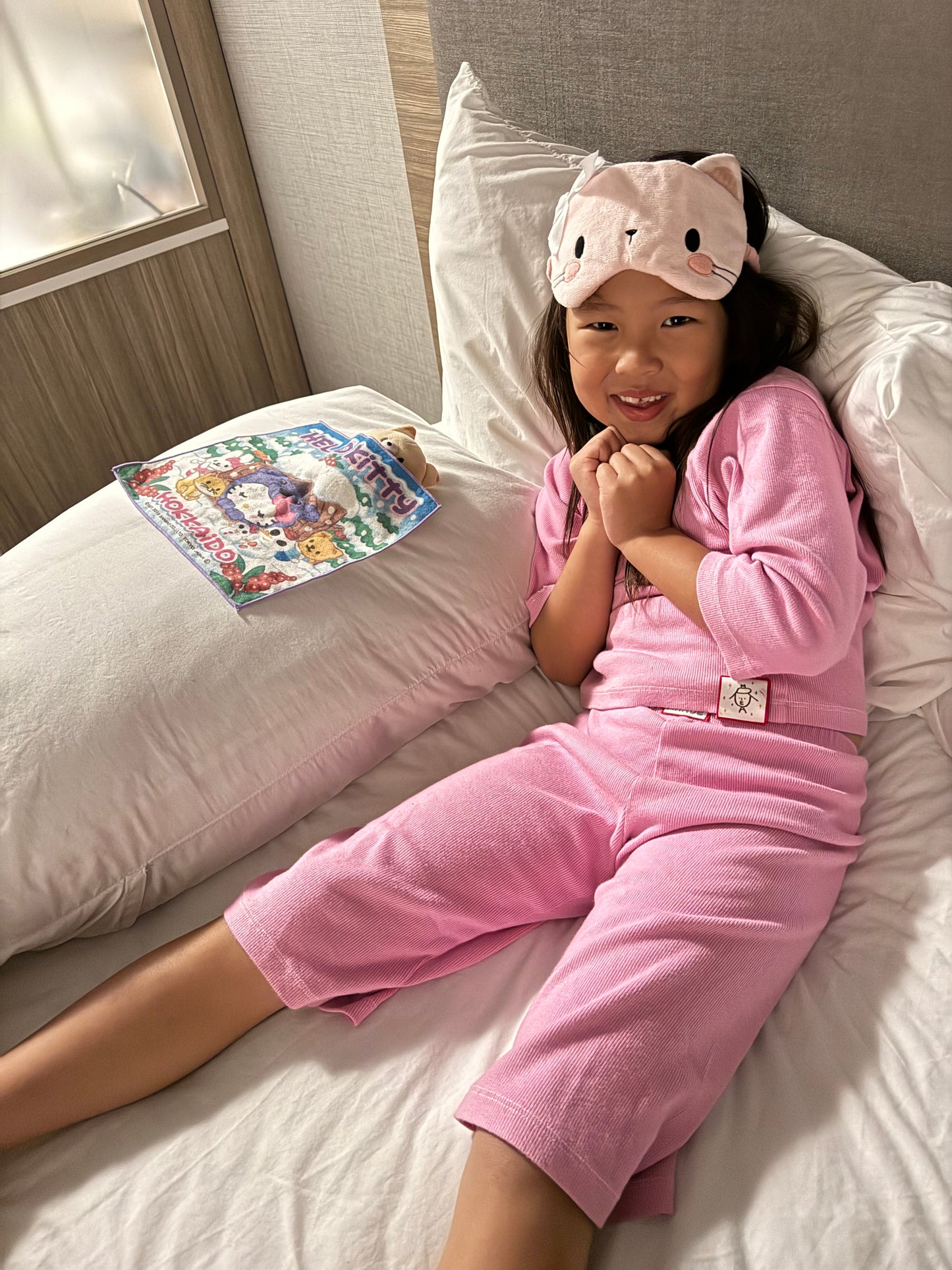 Three- quarter matching rib sleeve set